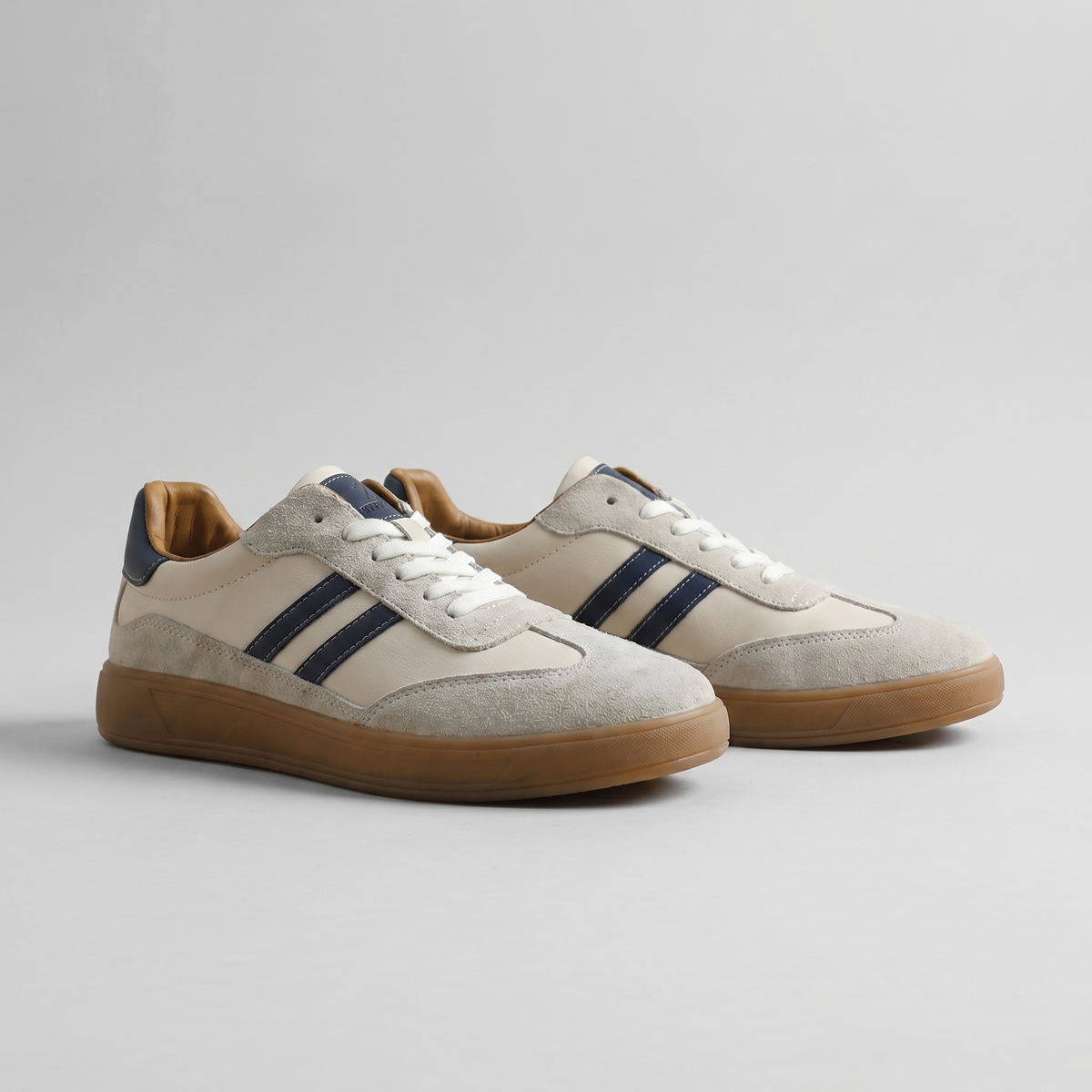 Classic Retro Mesh Panel Lace-Up Trainers Men